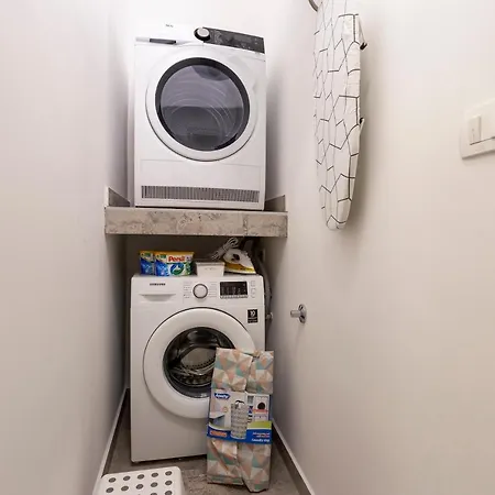 Appartement Place4u#2⋆new⋆central Location⋆parking⋆awesome Pula