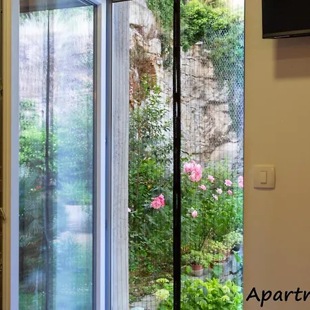 Appartement Place4u#2⋆new⋆central Location⋆parking⋆awesome