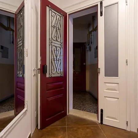 Appartement Place4u#2⋆new⋆central Location⋆parking⋆awesome Pula